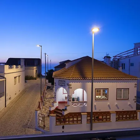 Velho Terra Beach House *